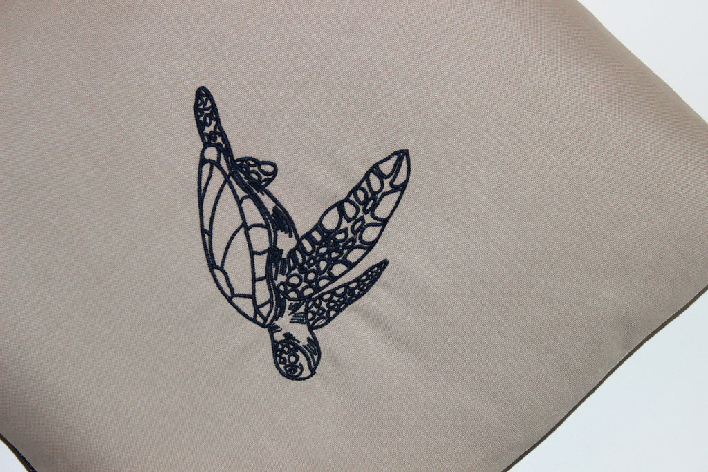 2 in 1 Convertible Travel Cushion