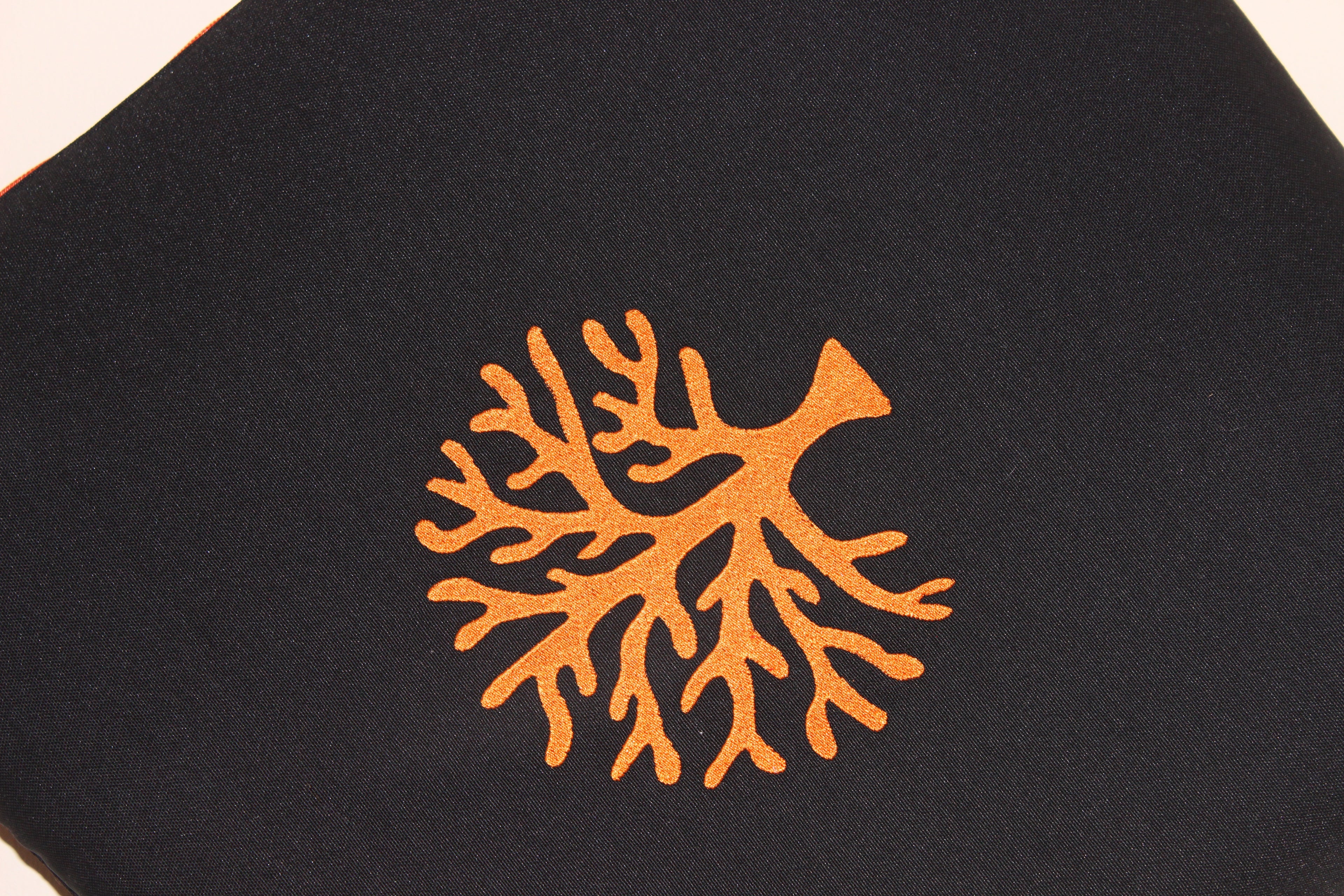 2 in 1 Convertible Travel Cushion